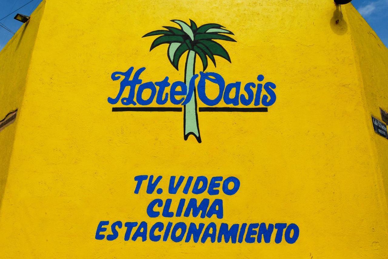 Hotel Oasis Monterrey Zewnętrze zdjęcie